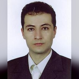 کوروش آقایار